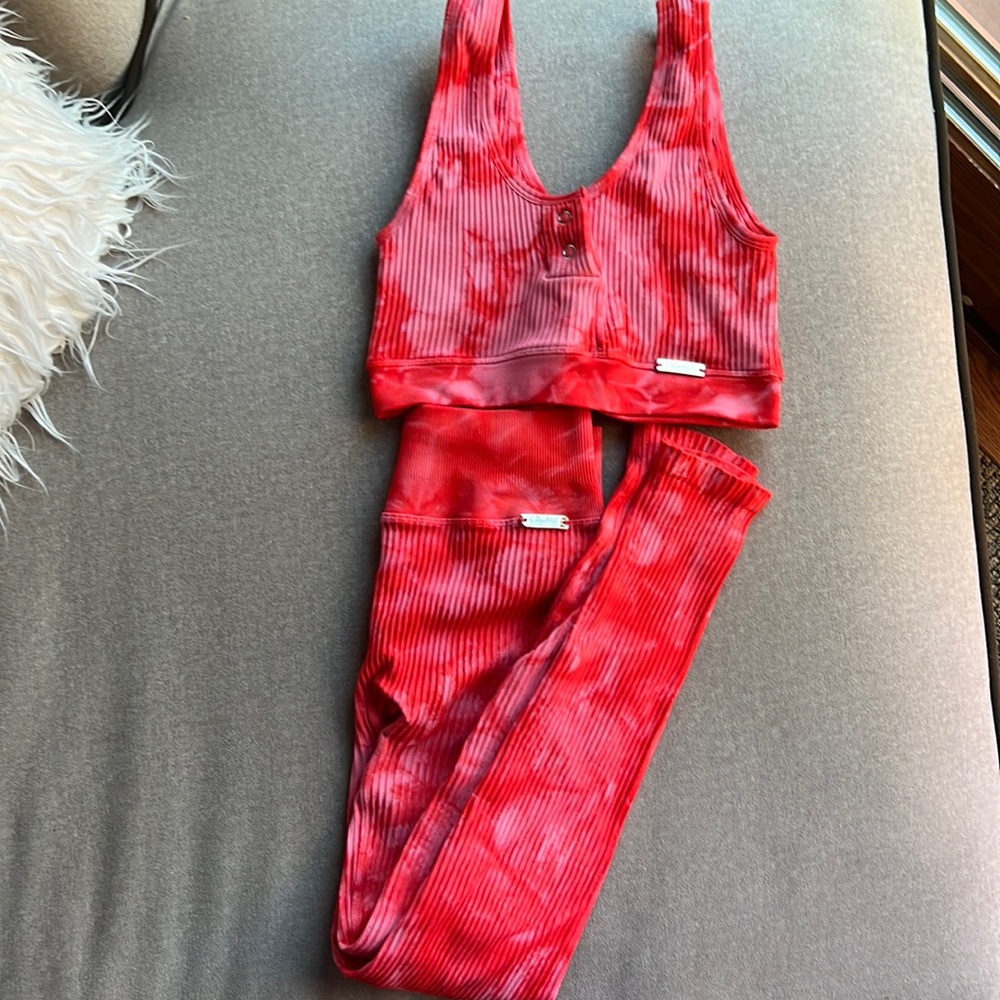 Bombshell legging Bra set